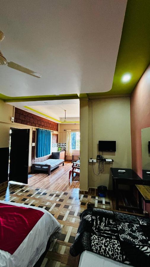 Sana Estate Stay Madikeri Buitenkant foto